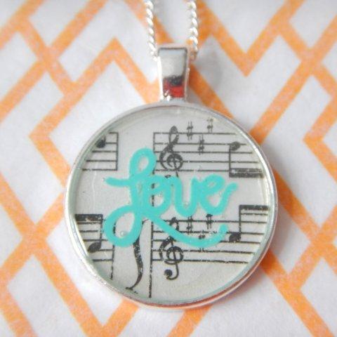 Music Love Notes - Resin Necklace
